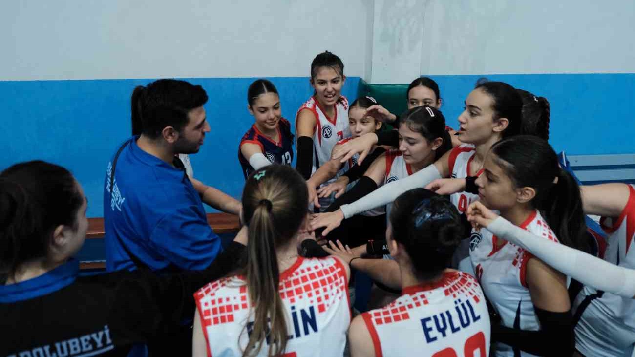 Anadolubeyi Spor Kulübü - Oran - Ankara Spor Salonu -
4