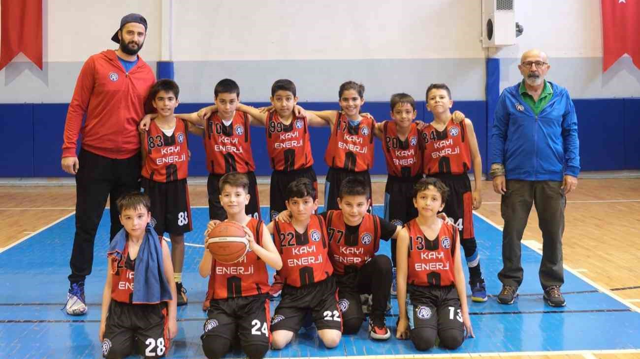 Anadolubeyi Spor Kulübü - Oran - Ankara Spor Salonu -
6